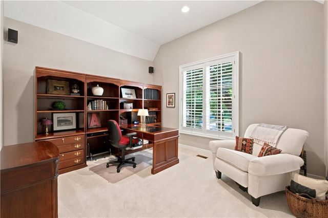11401 W 141st Street, Overland Park, KS 66221