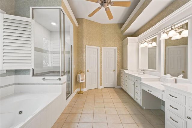11401 W 141st Street, Overland Park, KS 66221