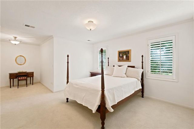11401 W 141st Street, Overland Park, KS 66221