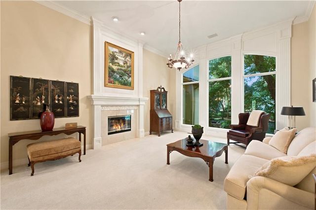11401 W 141st Street, Overland Park, KS 66221