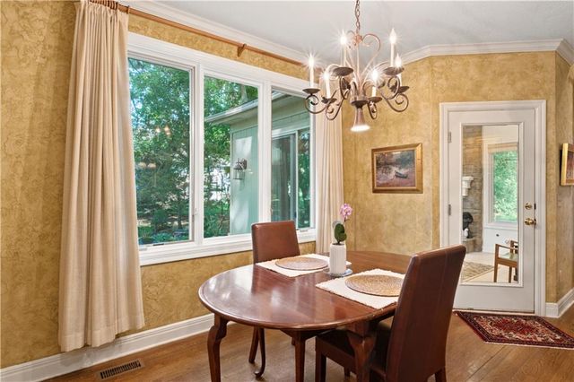 11401 W 141st Street, Overland Park, KS 66221