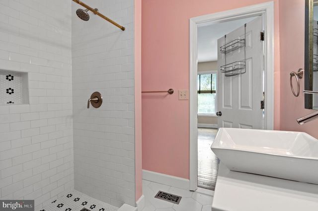 348 WHITRIDGE AVE, Baltimore, MD 21218