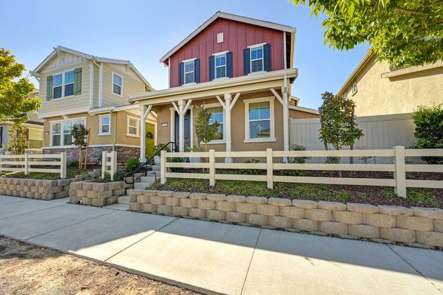7966 Pitcher St, Citrus Heights, CA 95610