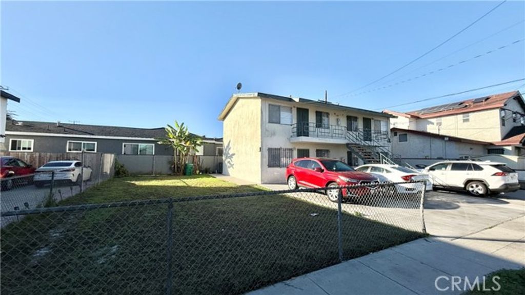 1084 E 19th, Long Beach, CA 90806
