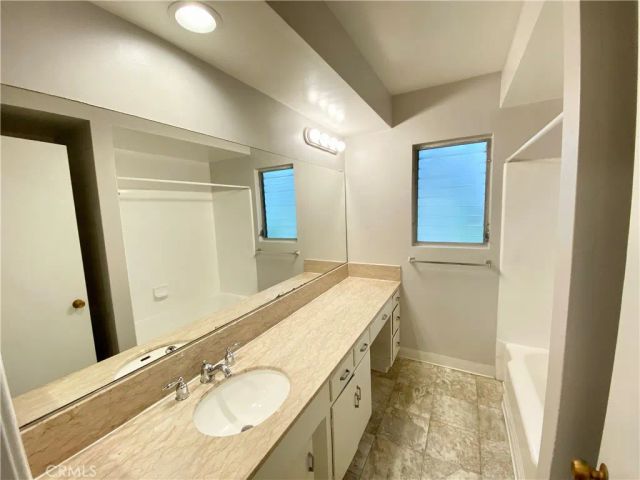 3335 Triangle Place 5, Glendale, CA 91208