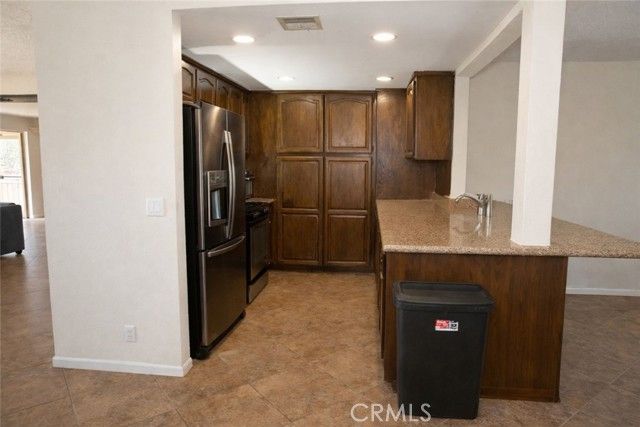 18804 Vine Street, Hesperia, CA 92345