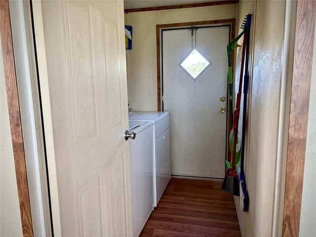 7424 E Charter Oak Road, Guthrie, OK 73044