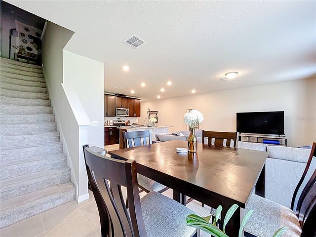 1045 DESERT CANDLE DRIVE, Ocoee, FL 34761