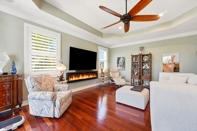 50 SE Ocean Boulevard 302, Stuart, FL 34994