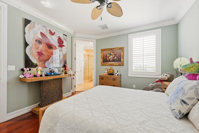 50 SE Ocean Boulevard 302, Stuart, FL 34994