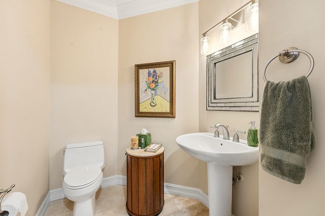 50 SE Ocean Boulevard 302, Stuart, FL 34994