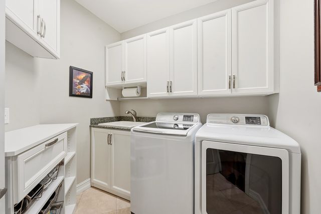 50 SE Ocean Boulevard 302, Stuart, FL 34994