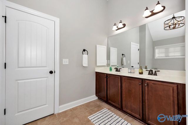 2409 Bell Manor Drive SW, Huntsville, AL 35803