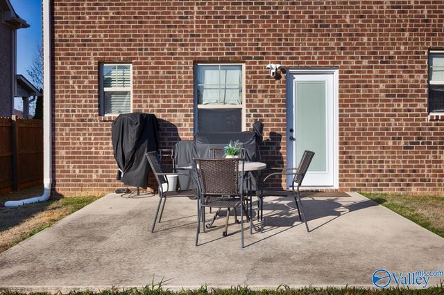 2409 Bell Manor Drive SW, Huntsville, AL 35803