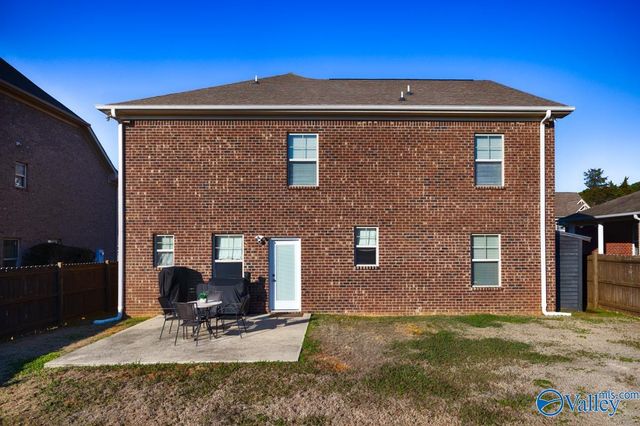 2409 Bell Manor Drive SW, Huntsville, AL 35803