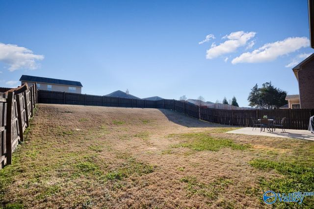 2409 Bell Manor Drive SW, Huntsville, AL 35803