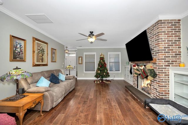 2409 Bell Manor Drive SW, Huntsville, AL 35803