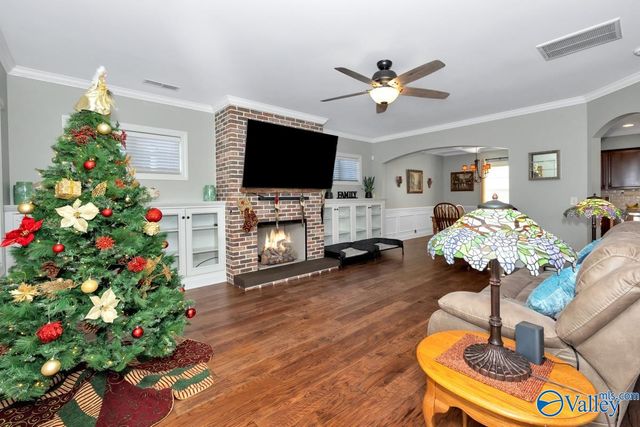 2409 Bell Manor Drive SW, Huntsville, AL 35803