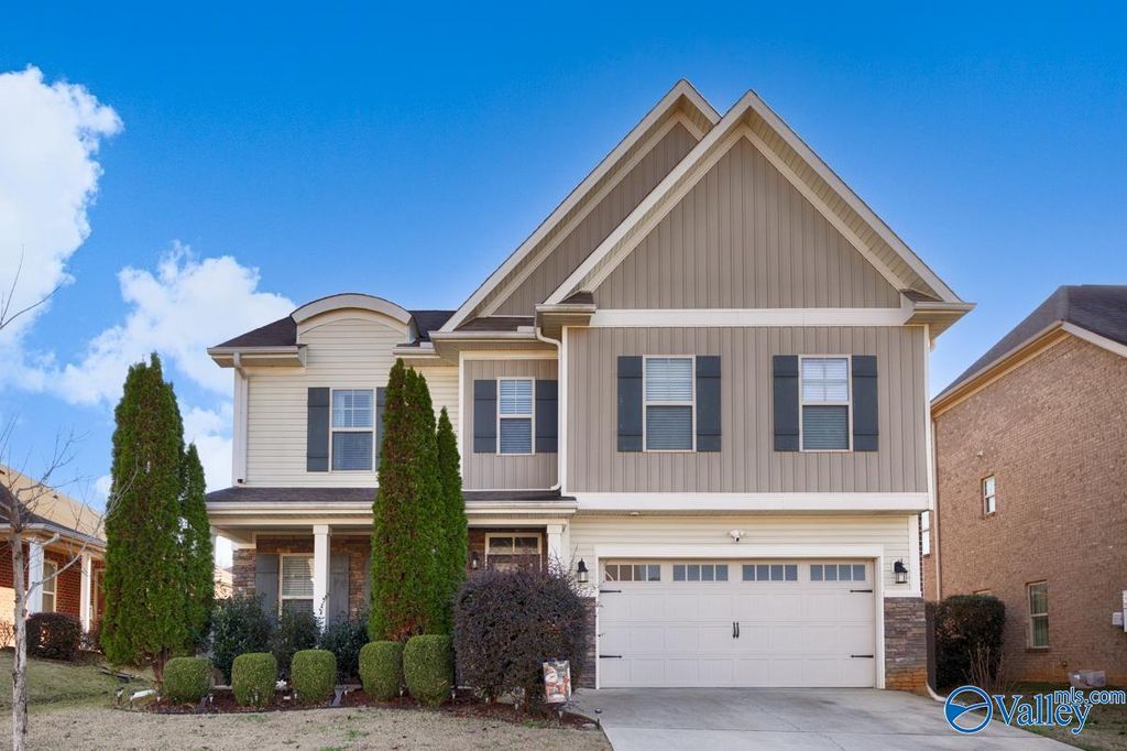 2409 Bell Manor Drive SW, Huntsville, AL 35803