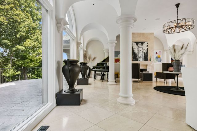 5 Colonel Winstead Dr, Brentwood, TN 37027