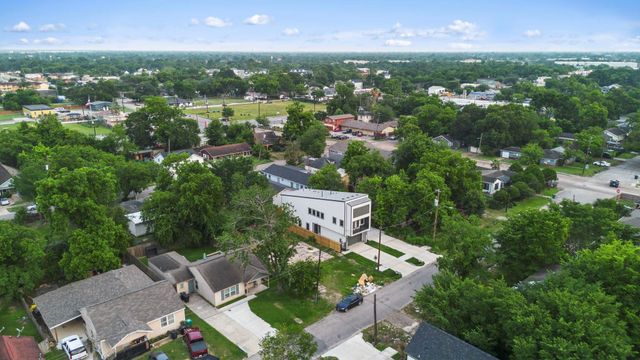 6631 Foster Street, Houston, TX 77021