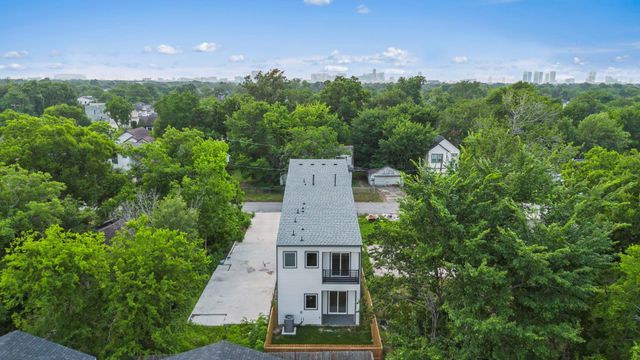 6631 Foster Street, Houston, TX 77021