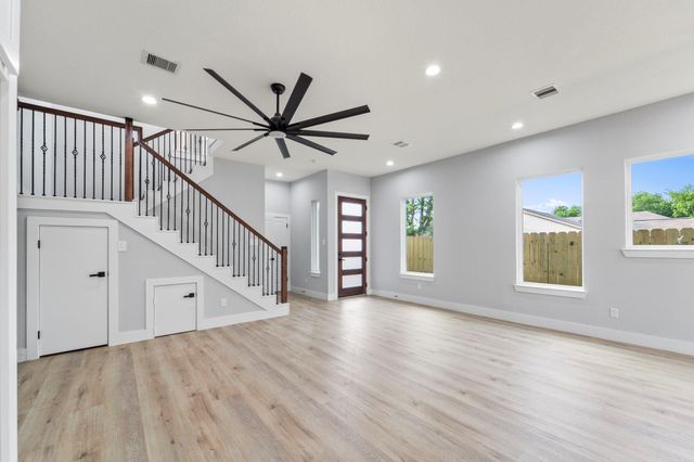 6631 Foster Street, Houston, TX 77021