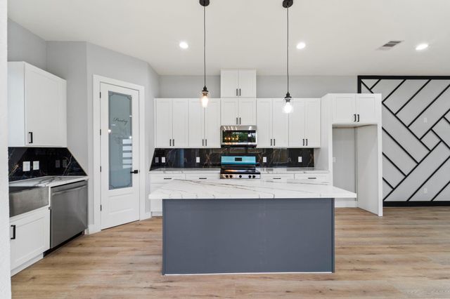 6631 Foster Street, Houston, TX 77021