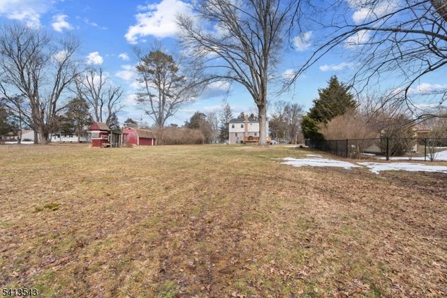 63 Huyler Rd, Branchburg Twp., NJ 08876