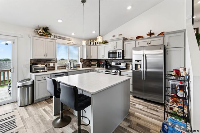 11055 Sunrise Street, Omaha, NE 68142