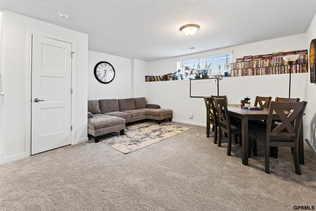 11055 Sunrise Street, Omaha, NE 68142