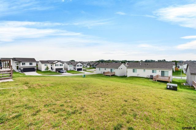 11055 Sunrise Street, Omaha, NE 68142