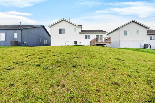 11055 Sunrise Street, Omaha, NE 68142