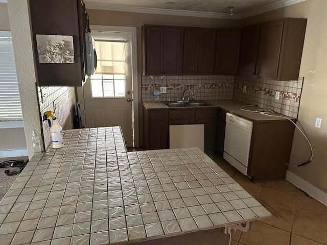 405 S High, Henderson, TX 75654