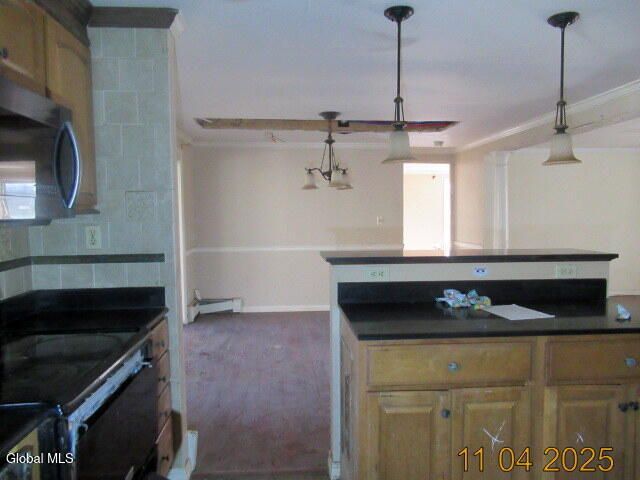 36 Jackson Road, Moreau, NY 12803