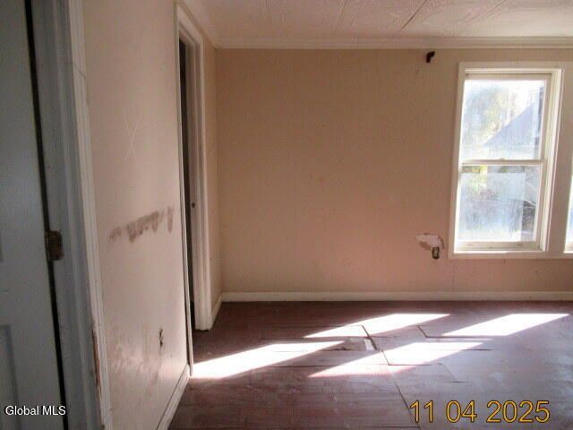 36 Jackson Road, Moreau, NY 12803