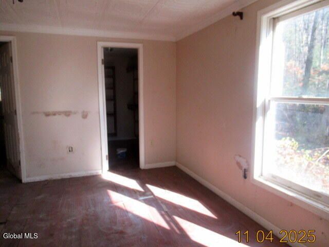 36 Jackson Road, Moreau, NY 12803