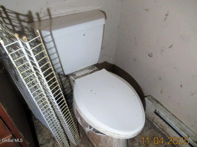 36 Jackson Road, Moreau, NY 12803