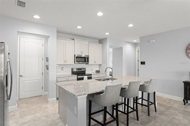 4942 CHASE COURT, St Cloud, FL 34772