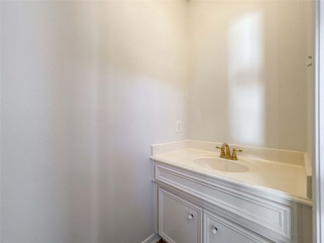 2210 Crossbrook Court, League City, TX 77573