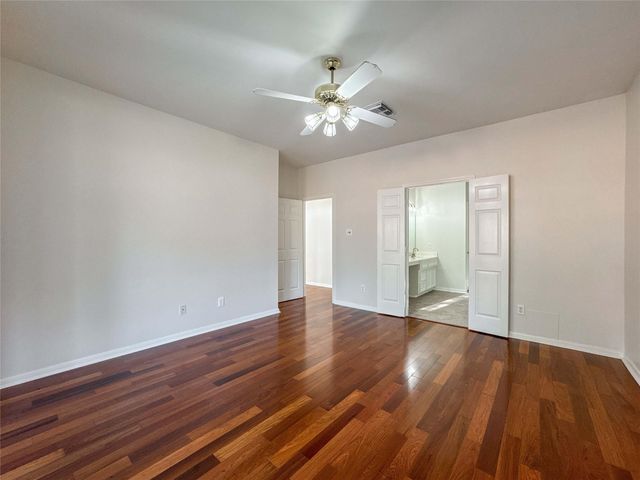 2210 Crossbrook Court, League City, TX 77573