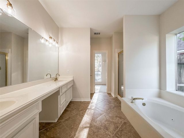 2210 Crossbrook Court, League City, TX 77573