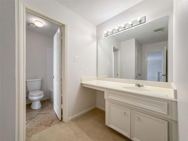 2210 Crossbrook Court, League City, TX 77573