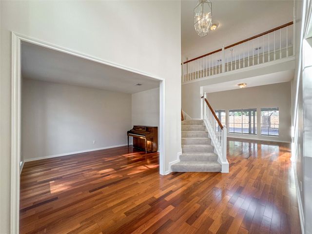 2210 Crossbrook Court, League City, TX 77573