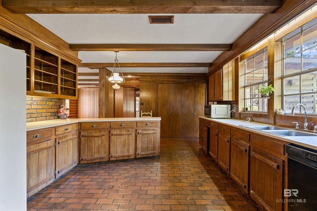 32771 Antietam Road, Lillian, AL 36549