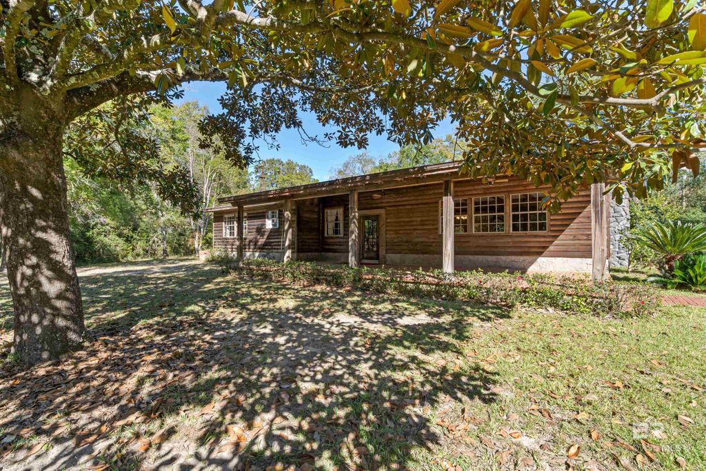 32771 Antietam Road, Lillian, AL 36549