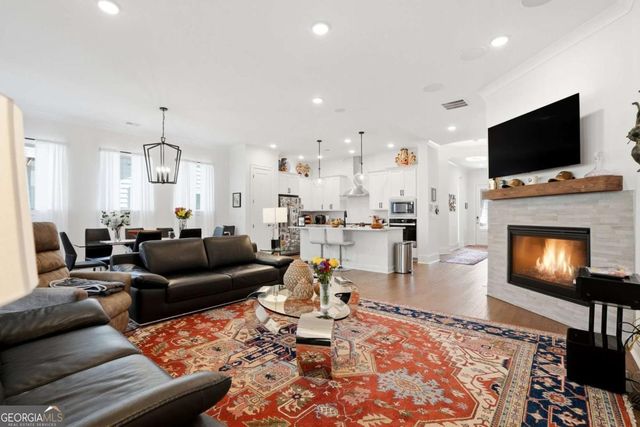 6742 Welcome Road, Flowery Branch, GA 30542