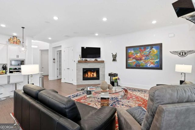 6742 Welcome Road, Flowery Branch, GA 30542