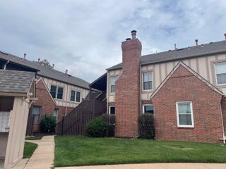 1450 S Webb Rd, Wichita, KS 67207