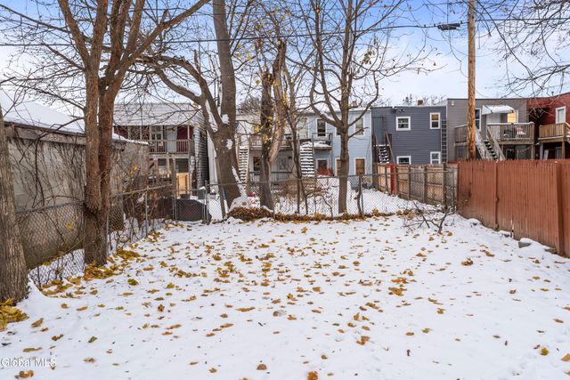 27 N Lake Avenue, Albany, NY 12203